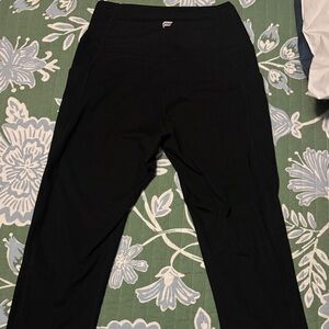 Fabletics Black PureLuxe Youth Medium leggings